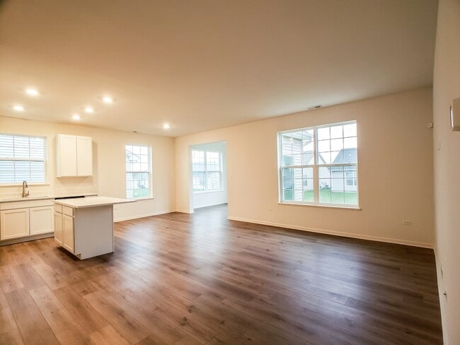 Photo - 14347 Clover Ave