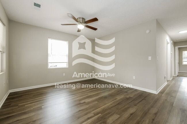 Photo - 611 Brown Ave