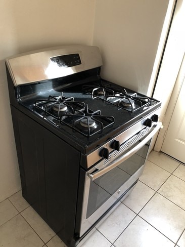 Stainless Gas Range - 5549 Costello Ave Unit 1/2