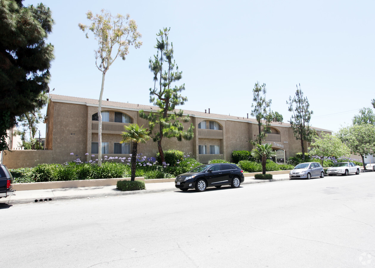 Virginia Terrace Apartments - Virginia Terrace Apartments