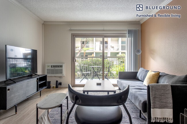 Photo - 4049 Via Marina Unit FL1-ID1142