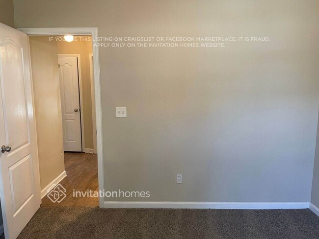 Photo - 186 Sandstone Pl