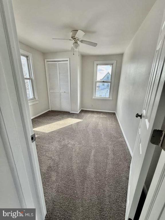 Photo - 136 Webster St