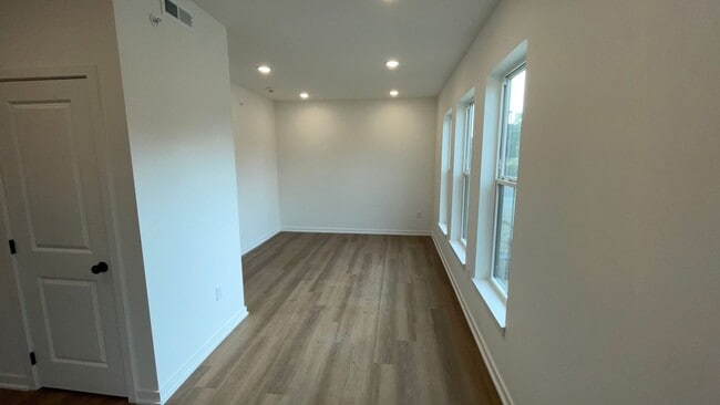 Forest Ave Townhomes