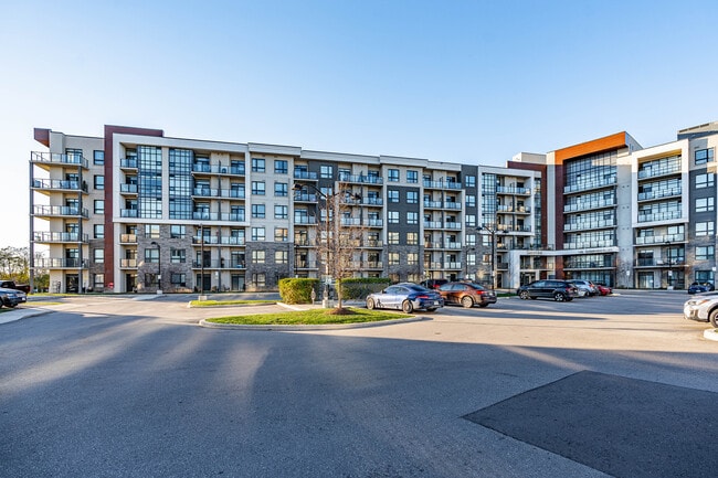 Photo - 125 Shoreview Pl Unit 323