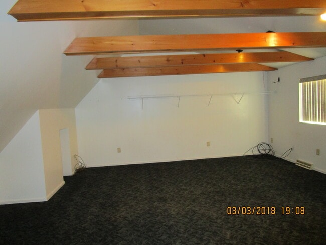 Photo - 1815 N 6th Ave