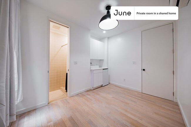 Photo - Room in Shared 4 bed/4 bath home Unit C