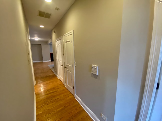 Photo - 6557 S Minerva Ave Unit 2B