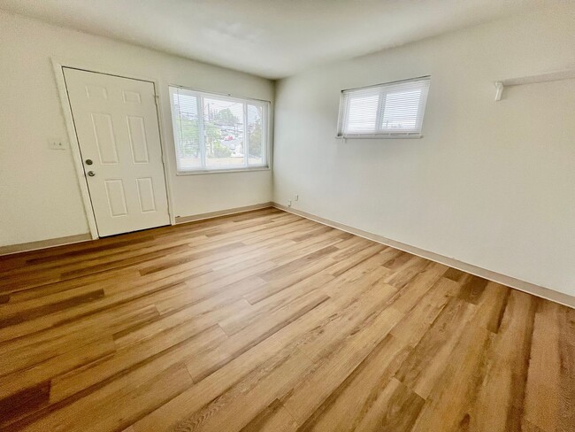 Photo - 2 Bedroom La Mesa Duplex with Yard, In-Unit Laundry, and Garage! Unit 6083