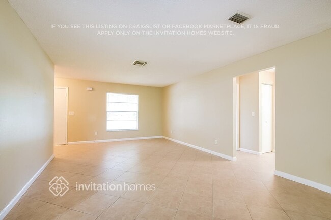 Photo - 2454 Hope Ave