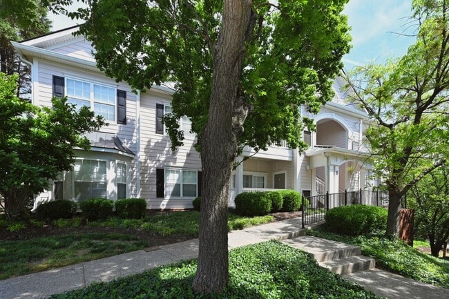 Photo - **SOPHISTICATED URBAN RETREAT IN THE HEART OF LENOX VILLAGE** Unit B11