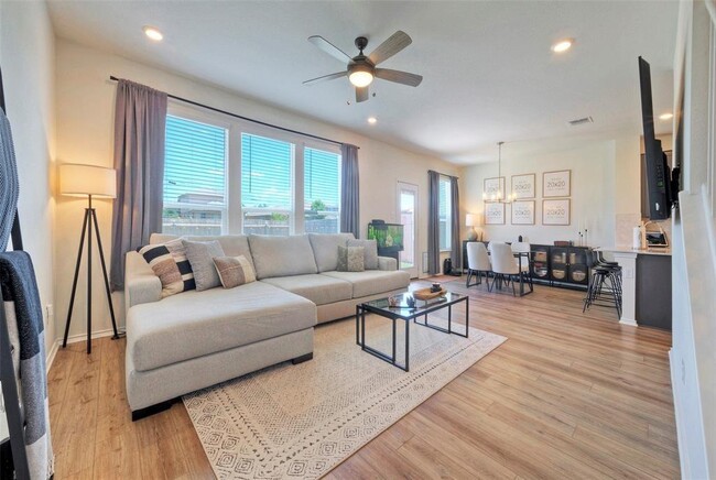Building Photo - 13216 Nancy Reagan St Rental