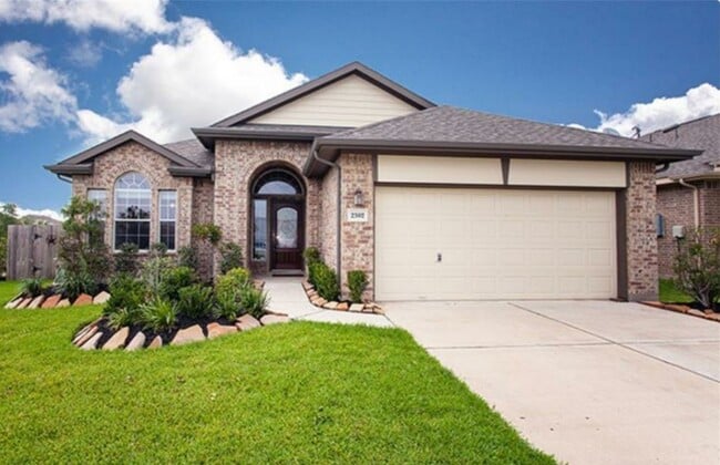Photo - 2302 Cantabria Ln Casa