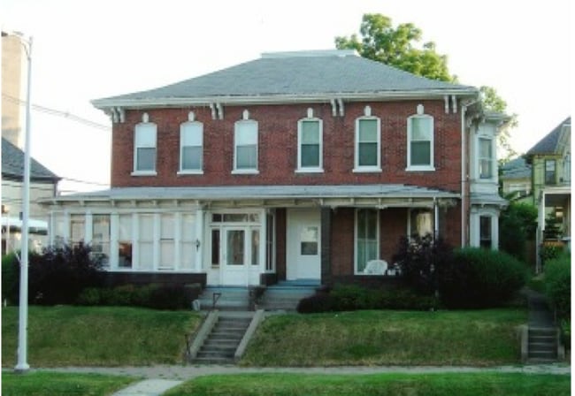 Building Photo - 412 Iowa Ave Rental