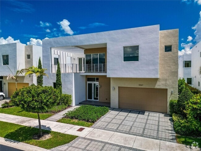 Building Photo - 10067 NW 75th Terrace Rental