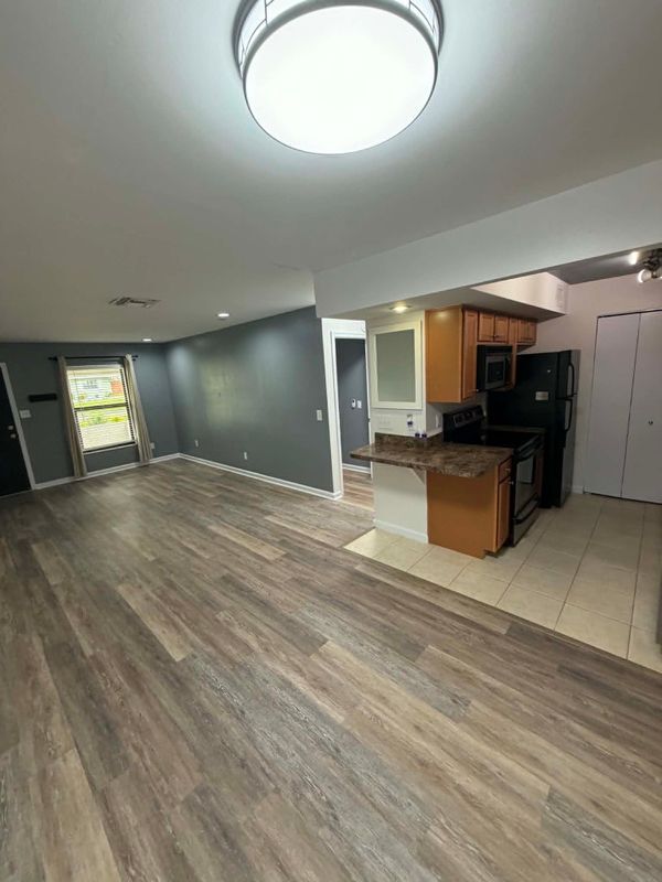Photo - 3094 Plaza Terrace Dr