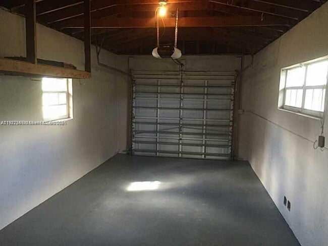 Photo - 15195 NE 2nd Ave