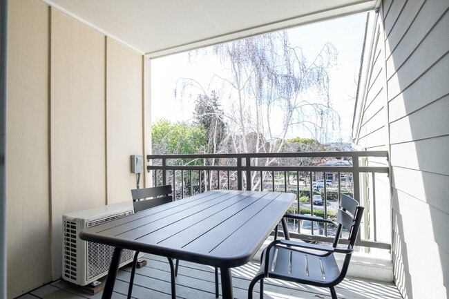 Photo - 1050 Benton St Unidad FL1-ID1979