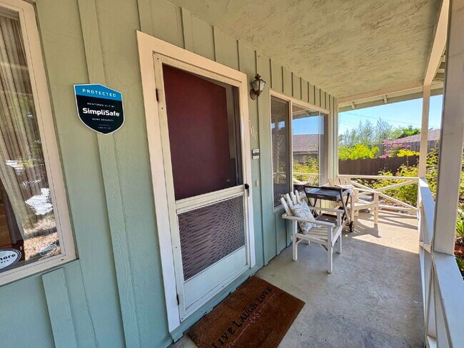 Photo - Peaceful Charmer Single-Story Retreat in Vallejo