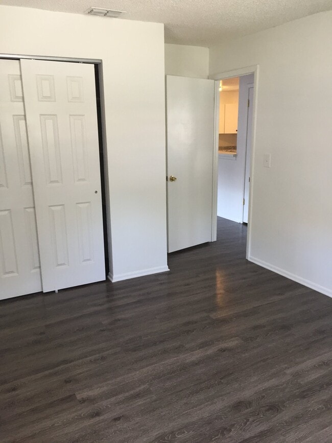 Photo - 15033 Westminster Ave Unidad A