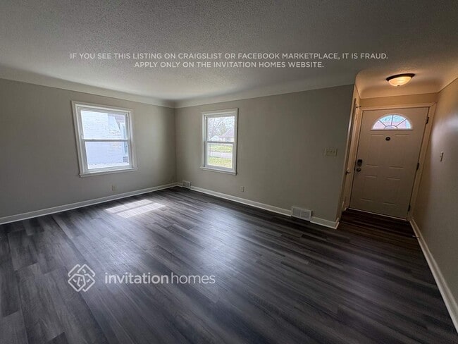 Photo - 4524 Zenith Ave N