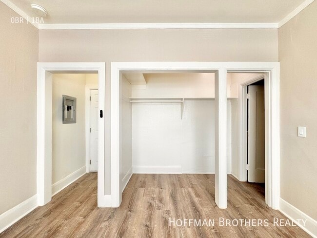 Photo - 1802 N La Brea Ave Unit 107