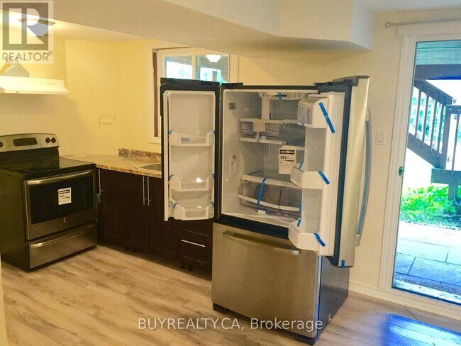 Photo - 85 October Ln