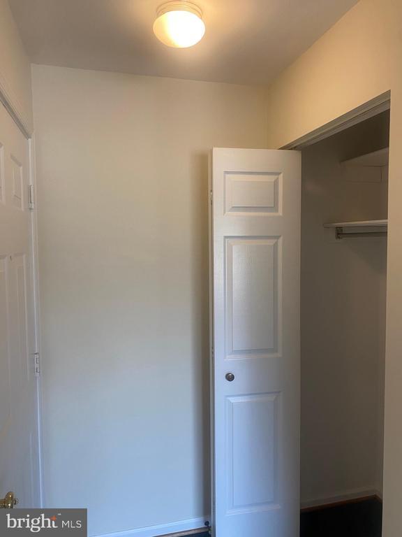Building Photo - 9557 Coggs Bill Dr Unit 104