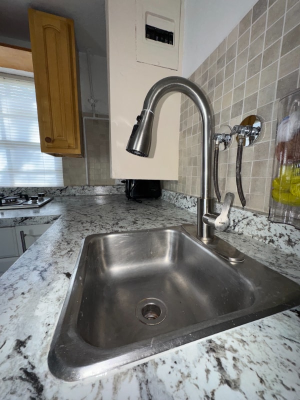 Building Photo - 6001 NW 43rd Ave