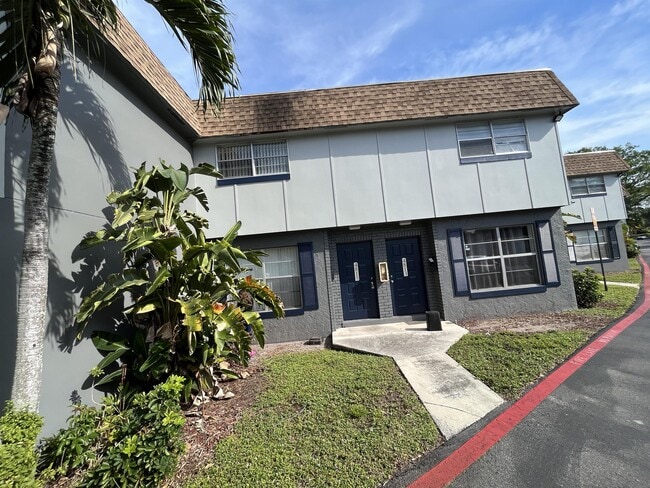 Building Photo - 4815 NW 9th Dr