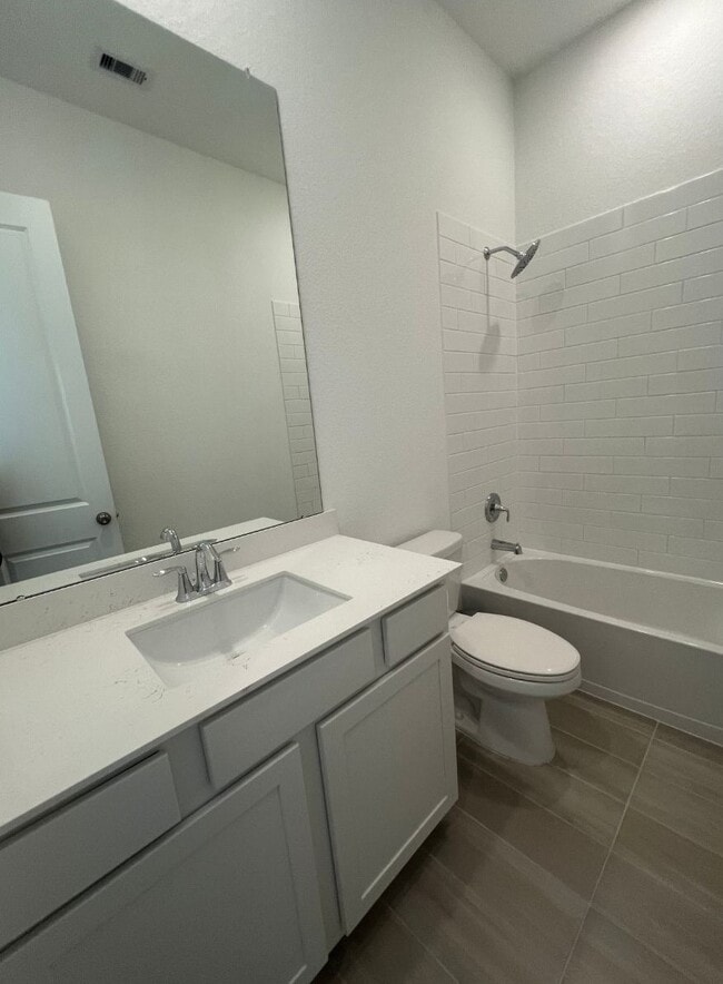 Photo - 4504 Centennial Ridge Dr