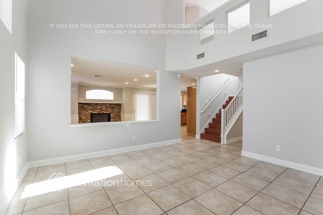 Photo - 904 Autumn Royal Ln