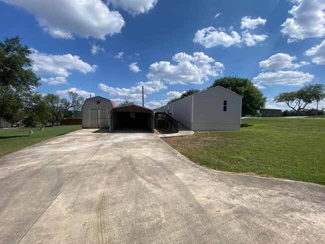 167 Oakridge Rd  