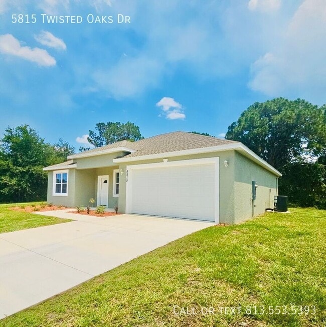Photo - 5815 Twisted Oaks Dr