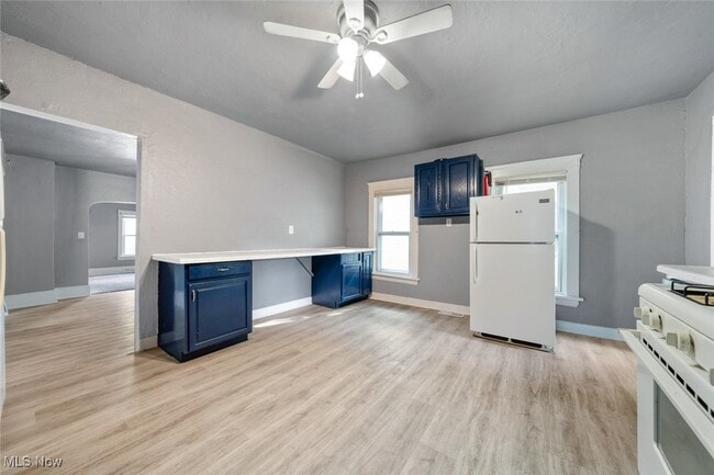 Photo - 4141 Cyril Ave