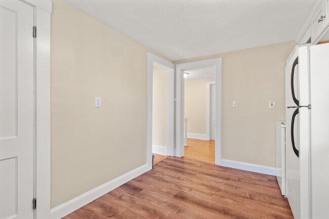 Photo - 92 Central St