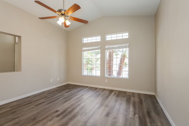 Photo - 3565 Scottsbluff St