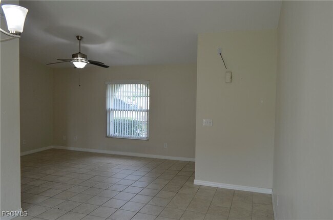 Photo - 906 SW 47th Terrace