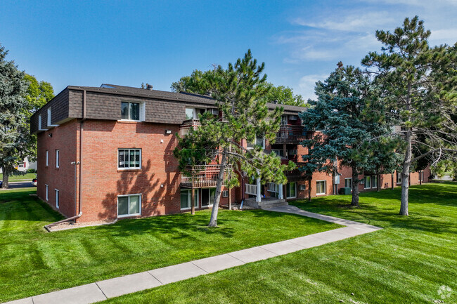 Building Photo - Stearnsway Apartments