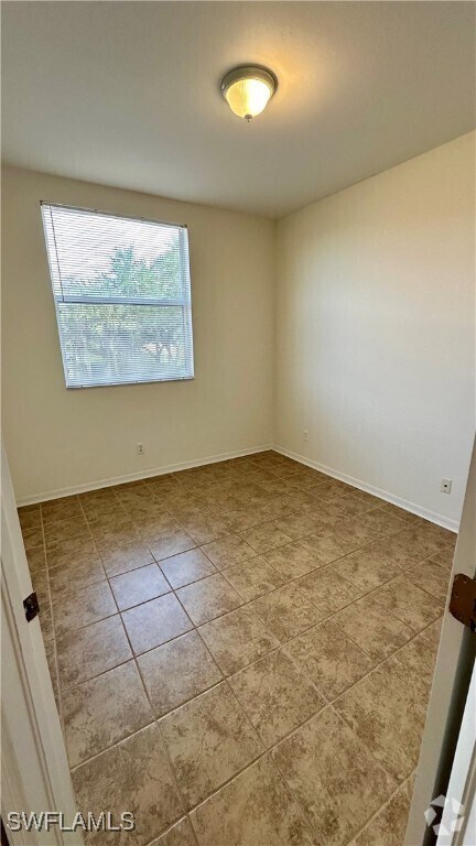 Building Photo - 4299 Bellasol Cir Unit 2621 Rental