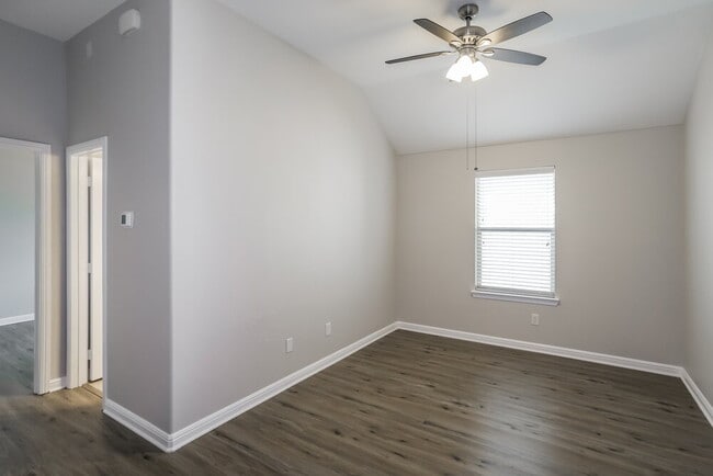 817 Partridge Dr
