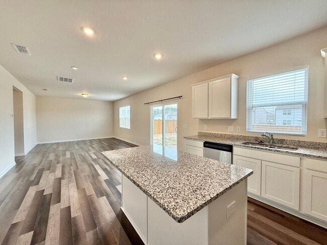 Photo - Stunning 3BD, 2.5BA Raleigh Home with a Fenced Yard in an HOA Community with Amenities