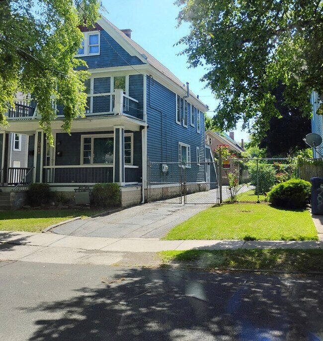 Photo - 702 West Ave Apartments Unit 1