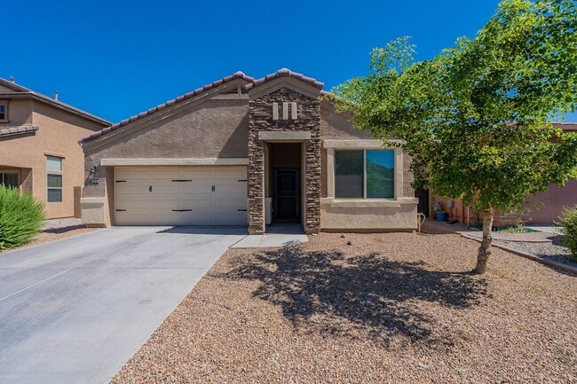 Serene 3-Bedroom 2-Bath 3 Car Garage Retre... - Serene 3-Bedroom 2-Bath 3 Car Garage Retre... House