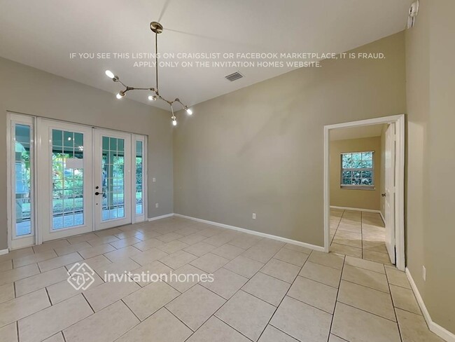 Photo - 2293 Stonegate Dr