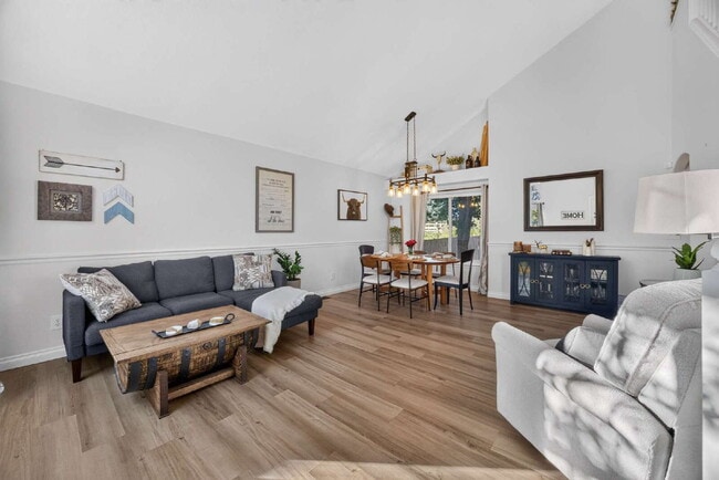 20424 Heather Ln