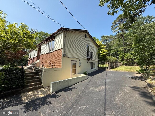 Building Photo - 1249 Little Mill Rd Rental