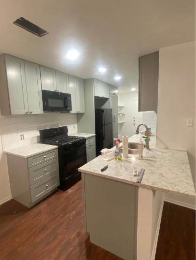 Building Photo - 16005 Stoneham Cir