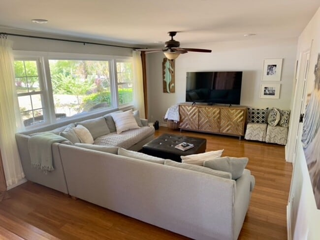 Photo - Single Family beauty in Greenville Sound