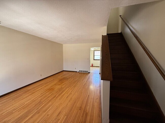 Photo - 2833 S 31st Ave Unidad 1